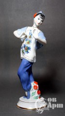 Скульптура "Танцущюая китаянка"